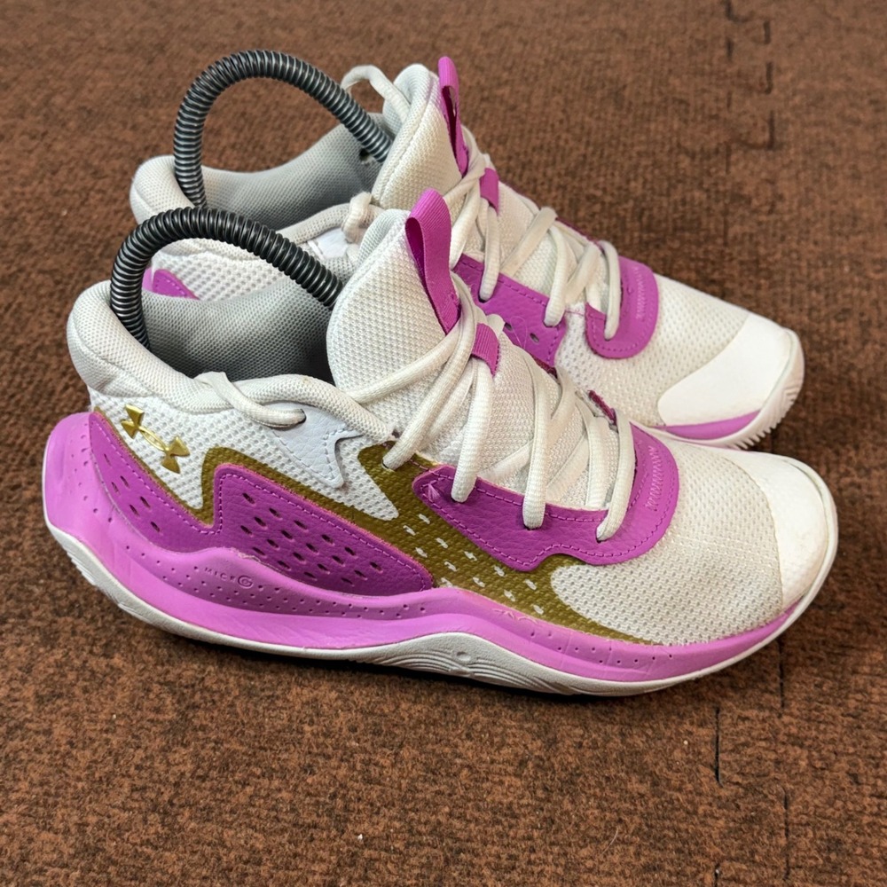Under Armour Sc 3Z6 Basketball Shoes Kids White Pink Gold 4Y 3026635-106 Sneaker
